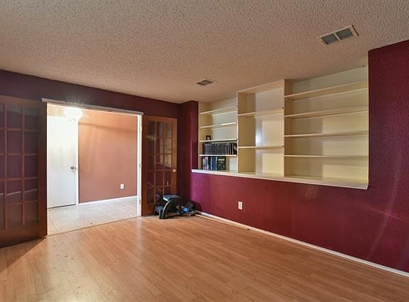 4th image of 7103 Lake Whitney Dr