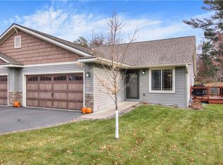 757 Club View Ln, Altoona, WI 54720