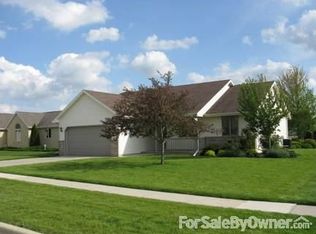 549 Winter Dr, Walworth, WI 53184