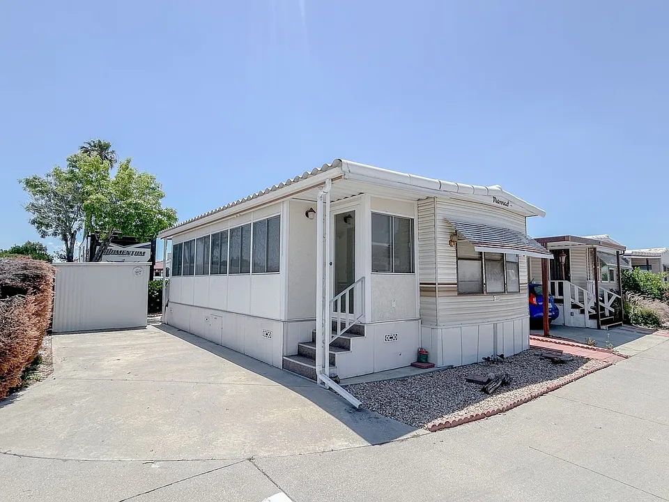 1389 Sierra Dr