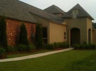 21171 Waterfront East Dr, Maurepas, LA 70449