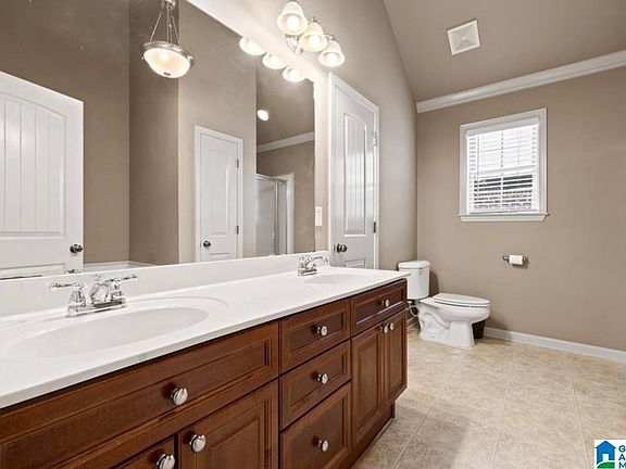 5th image of 6043 Cathwick Dr