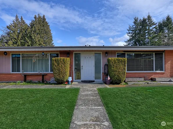 1302 Cascade Drive #6, Everett, WA 98203