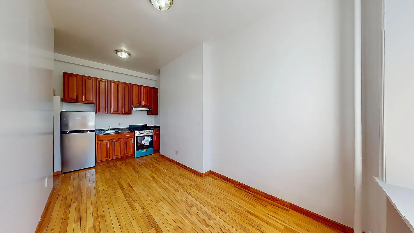 29 Saint Marks Place — Photo 1