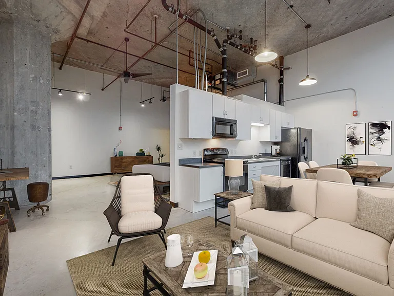 Reynolds Lofts — Photo 30