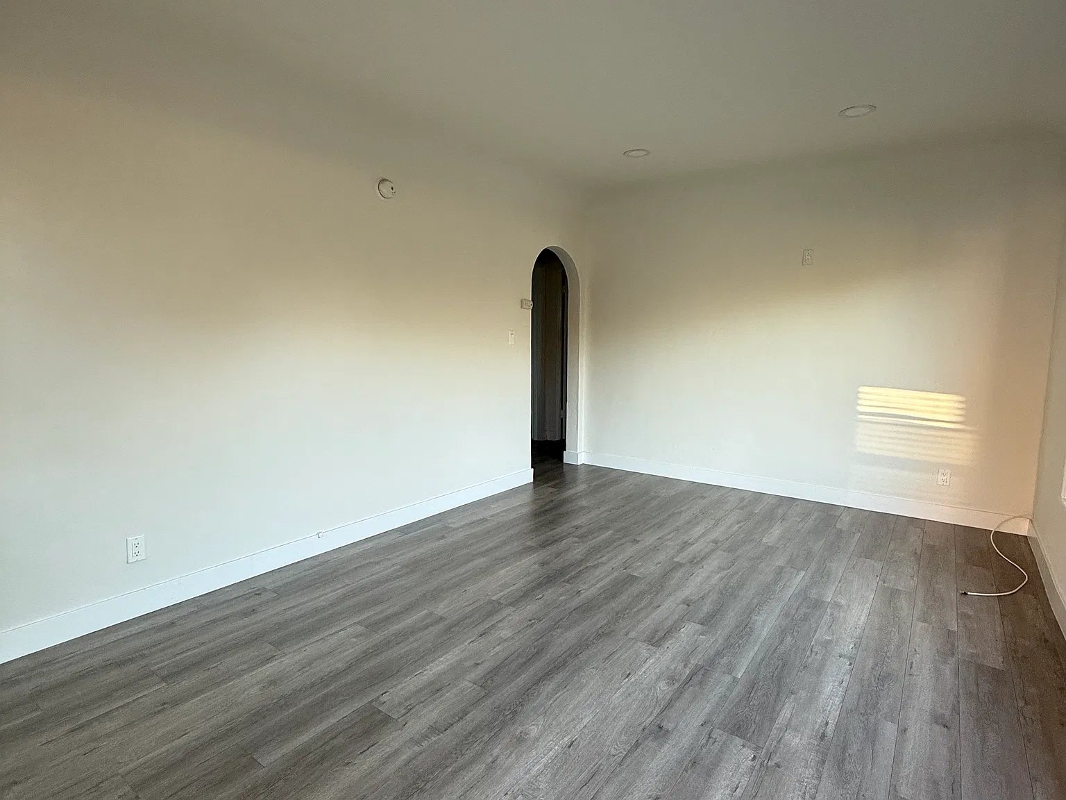 1 bed, $3,495 — Photo 3