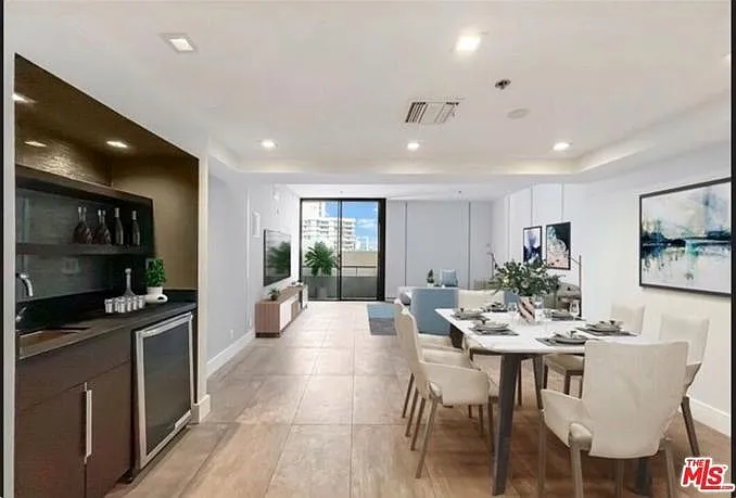 10660 Wilshire Blvd #907 — Photo 3