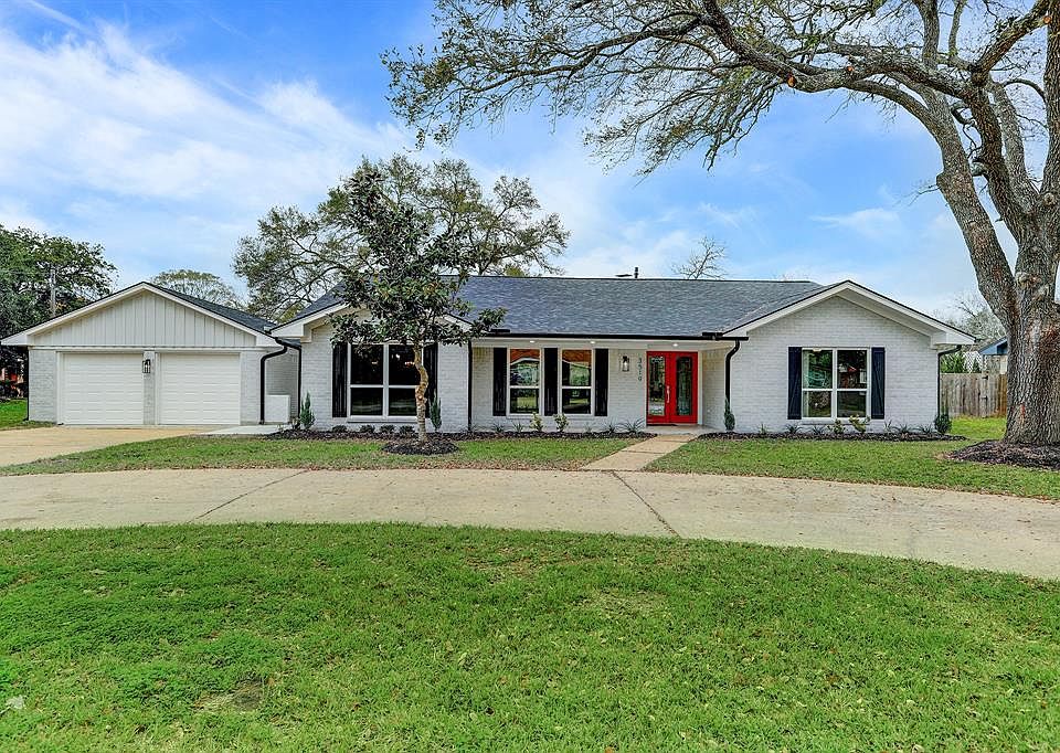 1st image of 3519 Robinson Dr