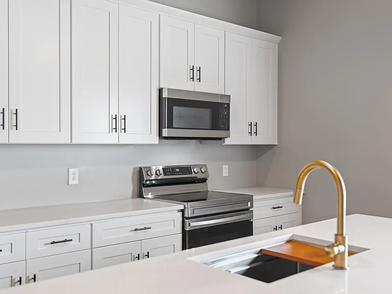 125 E Prince St #203 — Photo 12
