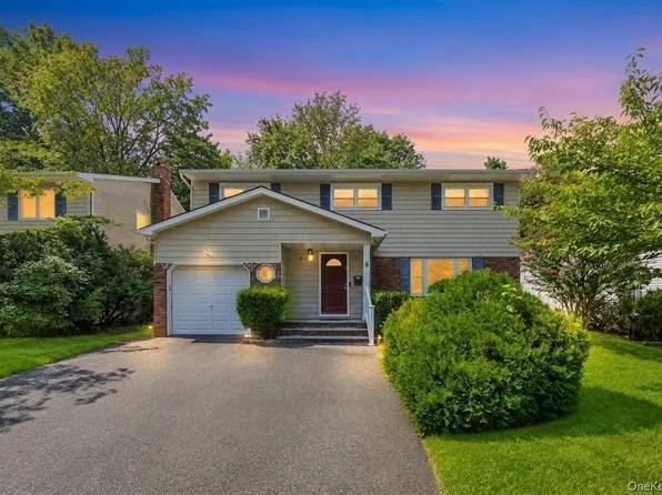 5 Cathy Lane, Great Neck, NY 11024