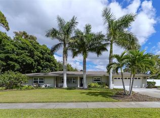 7337 Phillips St, Sarasota, FL 34243