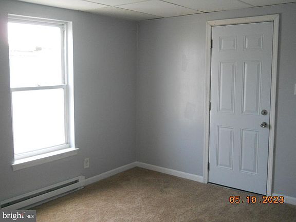 4th image of 125 W Church St