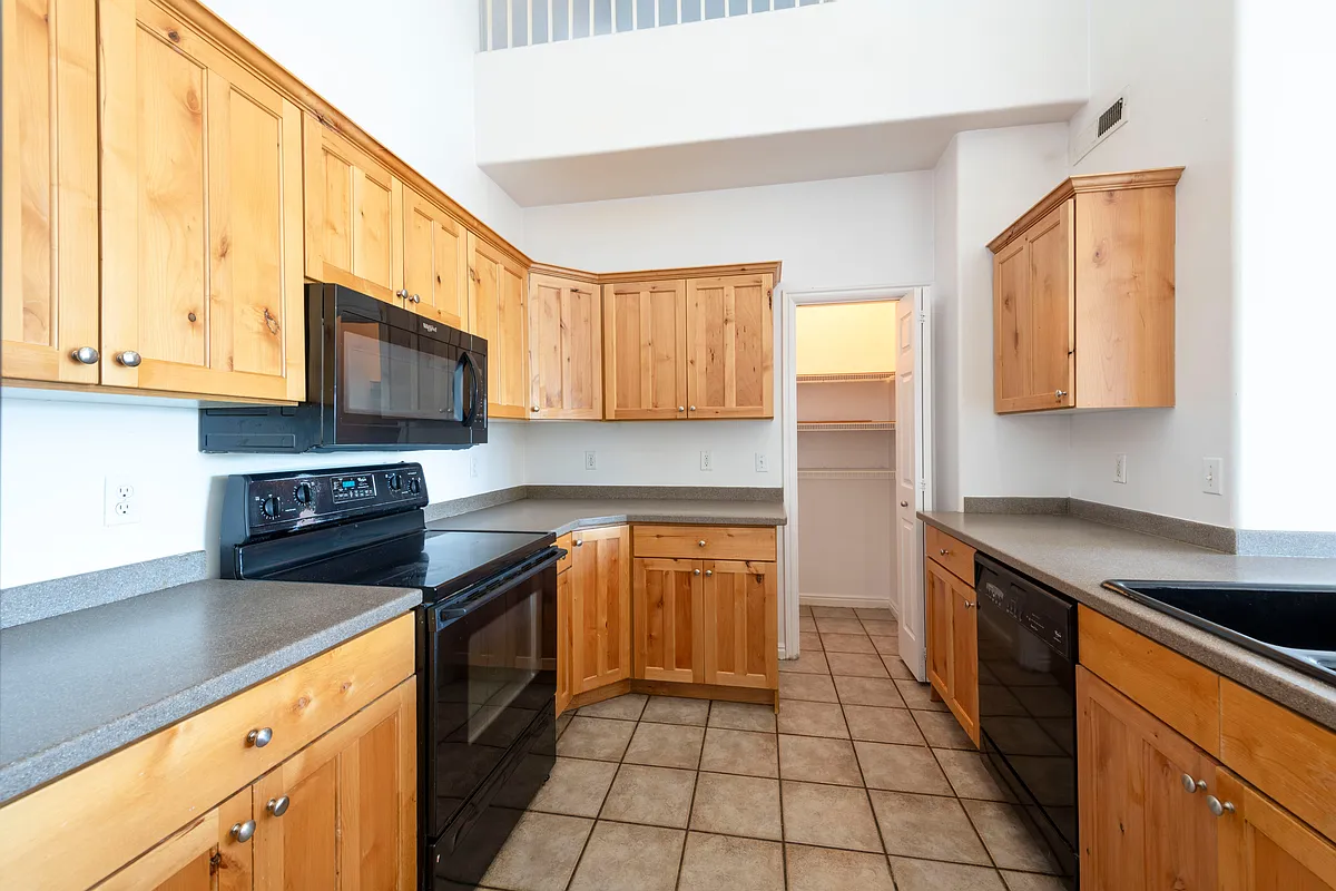 Building Photo - 1255 E Wolf Hollow Ln #413