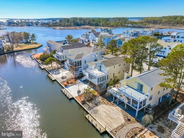 58 S Anchorage Ave, Bethany Beach, DE 19930