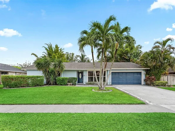 1250 Belmore Ter, Wellington, FL 33414