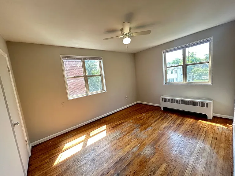 1301 U St SE #1305 — Photo 2