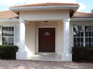 1075 SW Bromelia Ter, Stuart, FL 34997