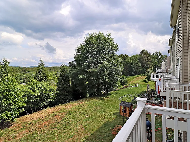 2083 Elm Tree Ct — Photo 17