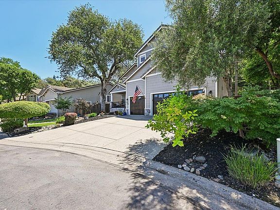 3rd image of 3909 Mariella Ct
