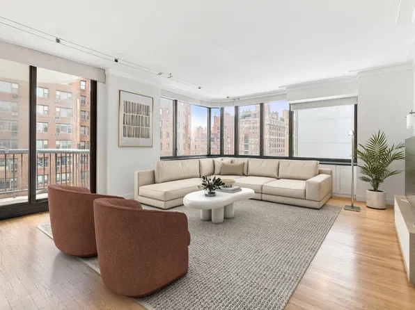 52 East End Avenue image 1 of 18