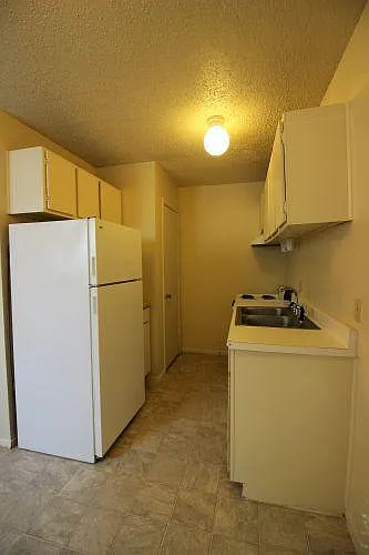 Building Photo - 705 Yegua St #C