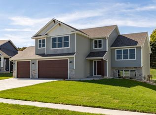 3757 Fernwood Ln SW, Rochester, MN 55902