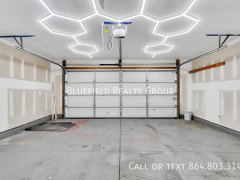 621 Branch View Dr — Photo 22