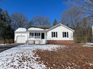 8243 Tarragon Dr, Mechanicsville, VA 23111