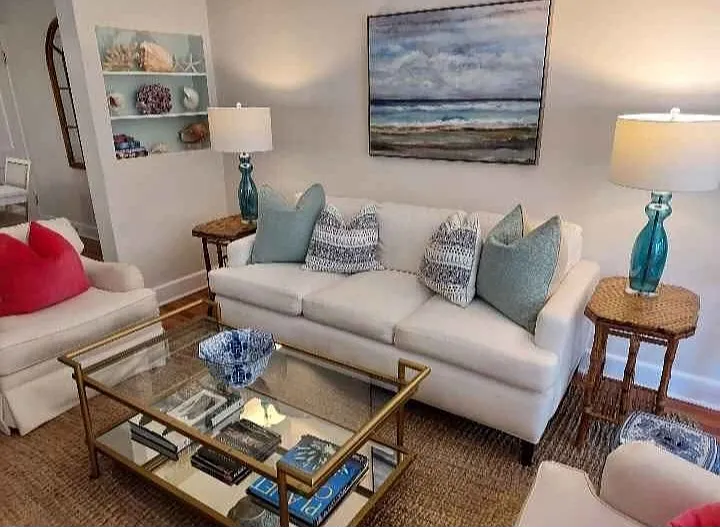 2 bed, 1200 sqft, $6,900 — Photo 4