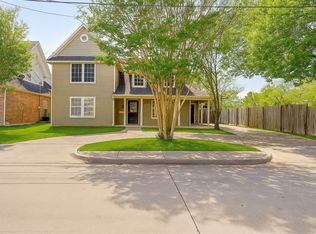 1633 Trinity View St, Irving, TX 75060