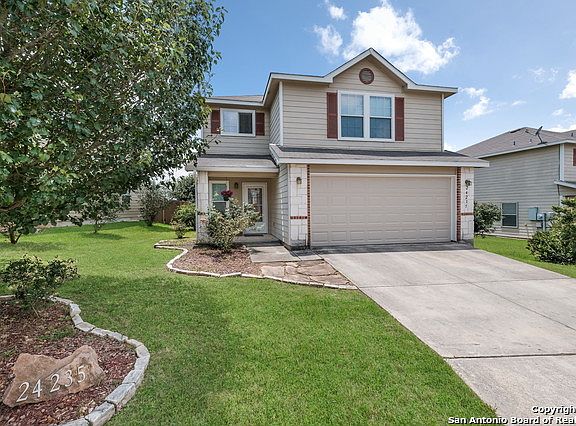 2nd image of 24235 Waterwell Oaks