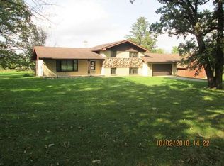 3344 E Burville Rd, Crete, IL 60417