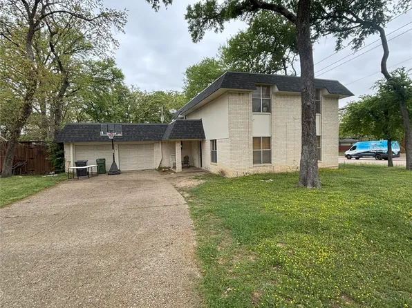 701 Rocky Canyon Rd, Arlington, TX 76012
