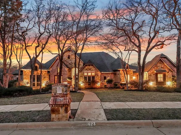 1623 Waterwood Dr, Keller, TX 76248