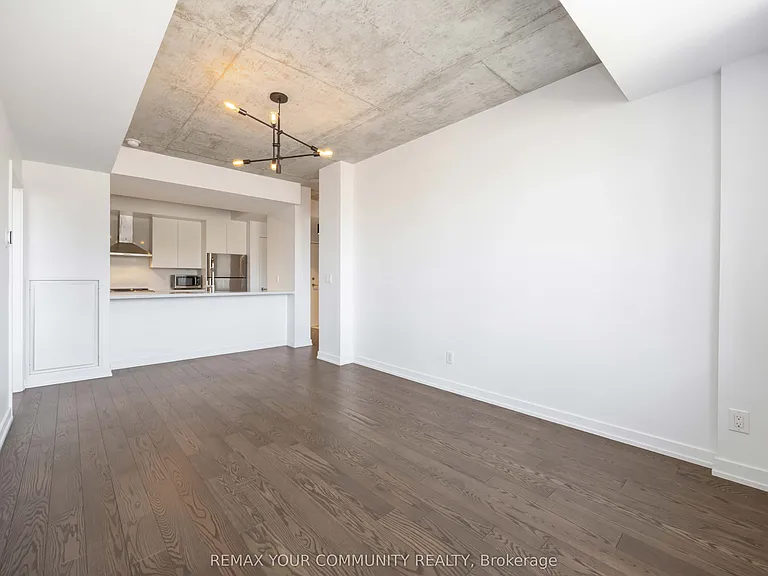 400 Wellington St W #1003 — Photo 7