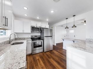 911 Lee Dr, Livingston, TN 38570