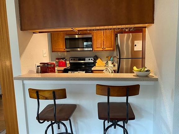4th image of 816 Old Metairie Pl