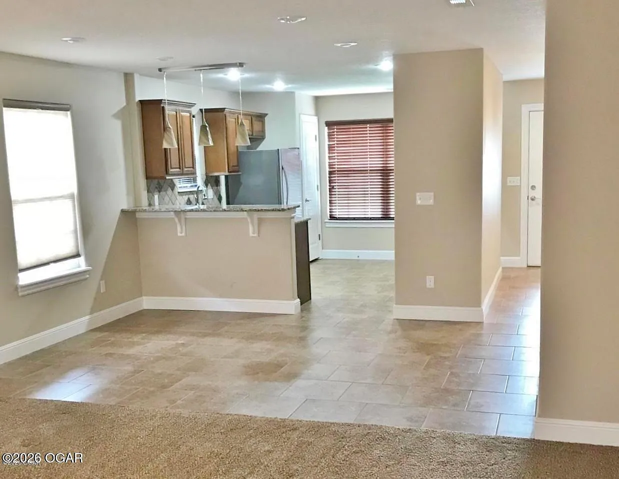 3 bed, 2.0 bath, 1400 sqft, $1,550 — Photo 4