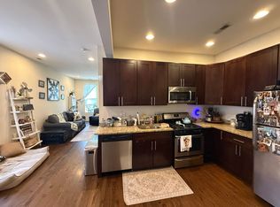 1508 West Chestnut Street, Chicago, IL 60642