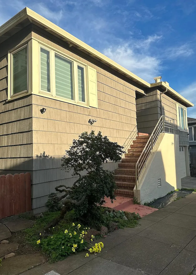 3 bed, 1650 sqft, $6,800 — Photo 1