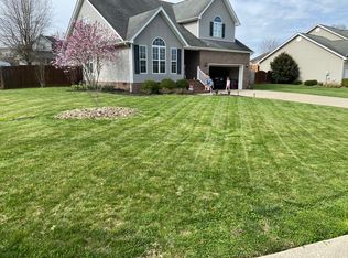 34 Market St, Hurricane, WV 25526