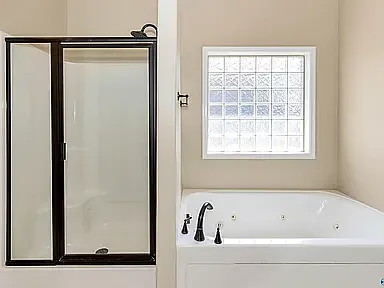 115 Woodmere Ct — Photo 19