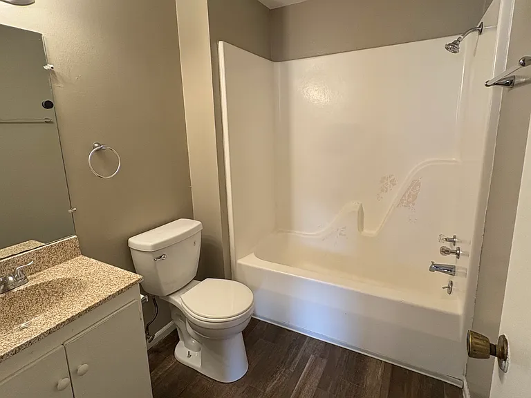 314 Osage St #D — Photo 2