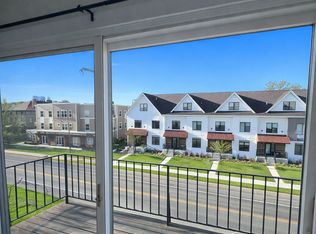 1004 7th St SE, Minneapolis, MN 55414