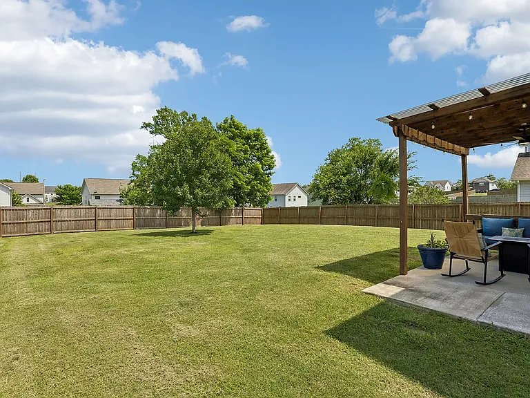 3041 Commonwealth Dr — Photo 47