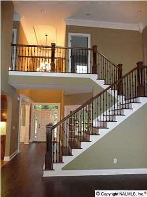 4th image of 210 Danaher Ln NW
