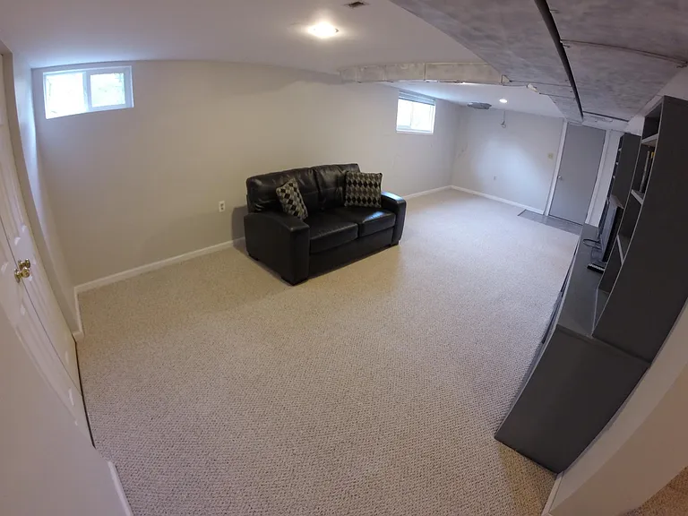 7035 Bradley Cir — Photo 14
