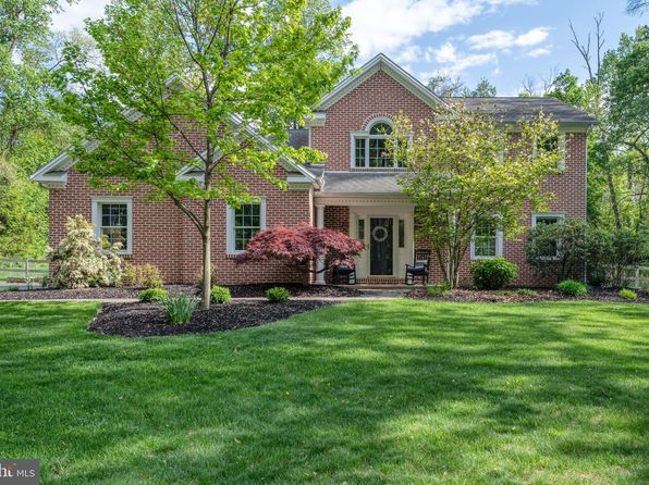 1156 Siddonsburg Rd, Mechanicsburg, PA 17055
