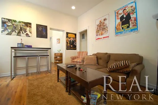 Rented by REAL New York | media 39