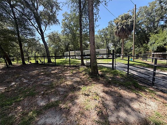 3rd image of 10685 SW 156TH PLACE
